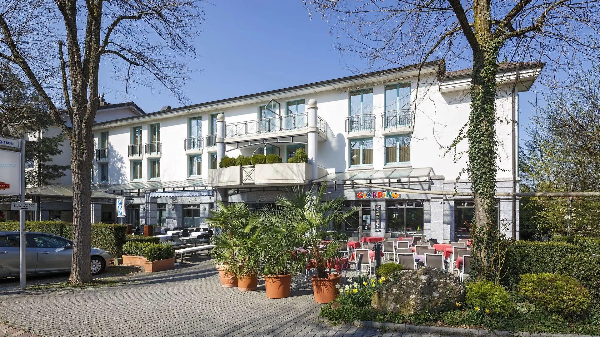 Hotel Fly Away Kloten 3*,